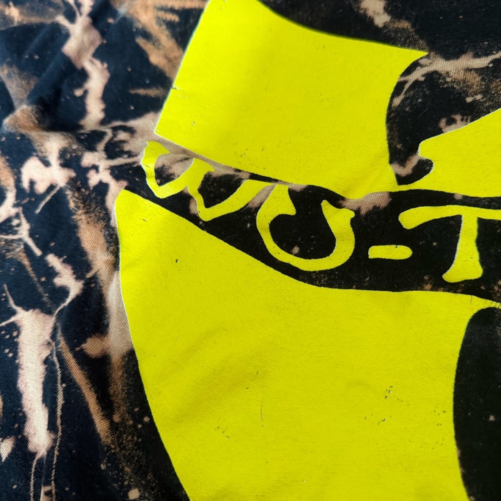 Wu Tang Bleach Splatter Cropped Graphic Tee Womens M EUC Tie Dye - Picture 3 of 5